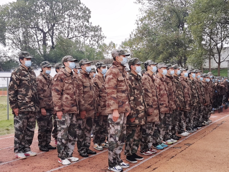 軍事化管理封閉叛逆學(xué)校學(xué)費(fèi)多少