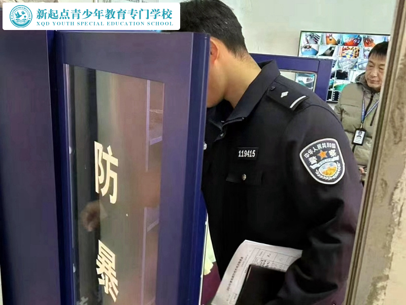 消防、公安、市場管理局聯(lián)合對新起點進行安全事務(wù)檢查